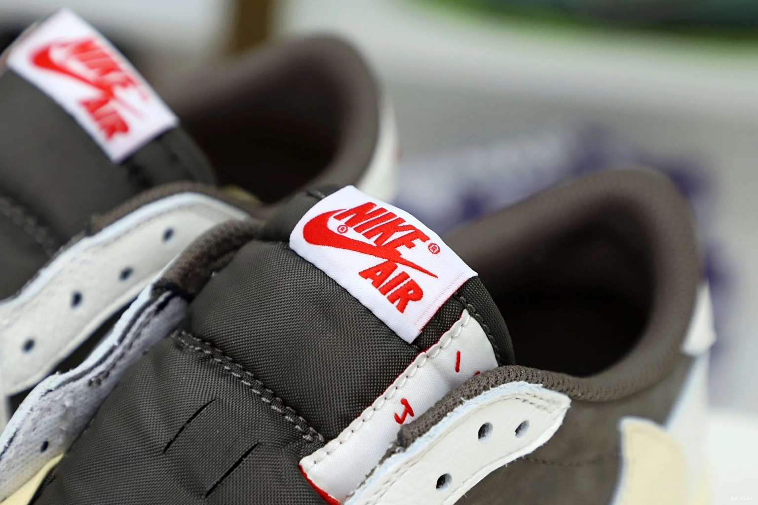 1 JORDAN OG Comfortable LOW REVERSE MOCHA TRAVIS X AIR SCOTT Kimikick 1933 1217